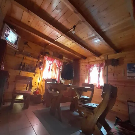 Vakantiehuis Koljeba Ikica I Makica