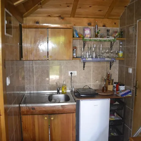 Koljeba Ikica I Makica *