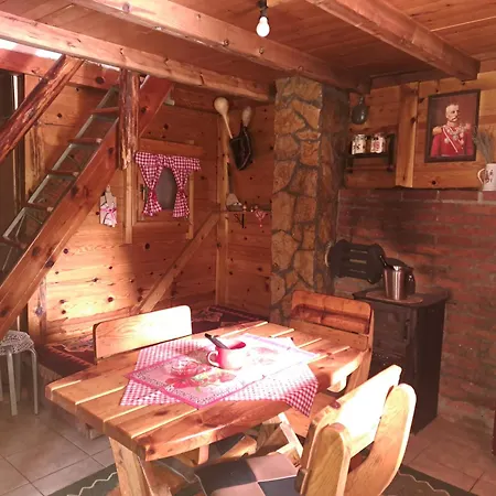 Koljeba Ikica I Makica Case de vacanță