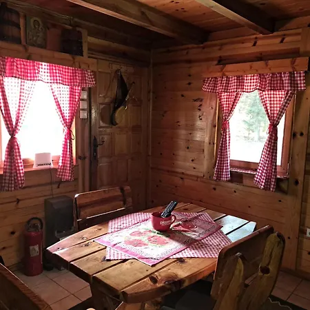 Vakantiehuis Koljeba Ikica I Makica *