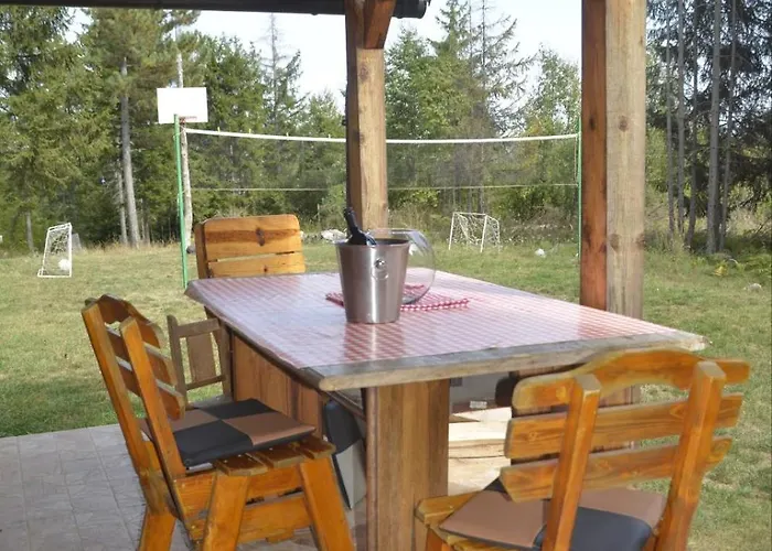 Koljeba Ikica I Makica * Bajina Basta